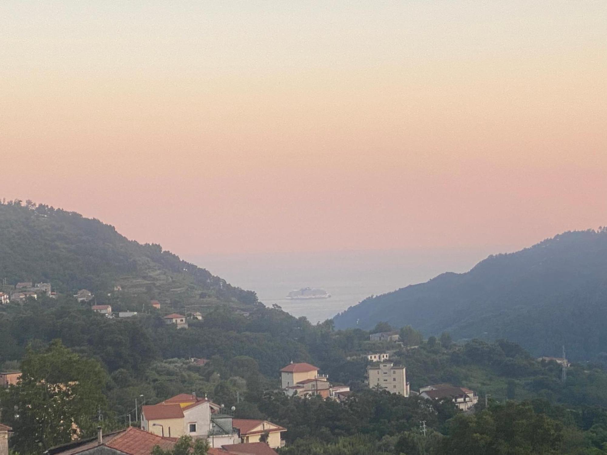 Una Suite Pop Nel Blu Della Costiera Tramonti Eksteriør bilde
